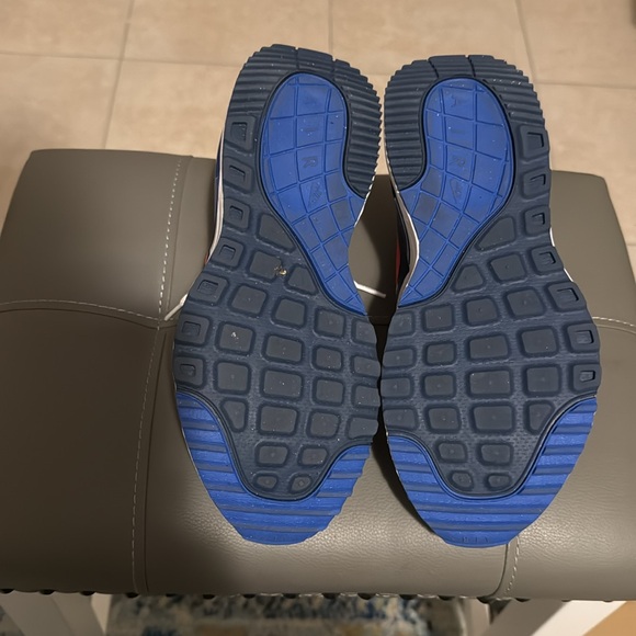 “Nike Air Max” - Picture 4 of 4